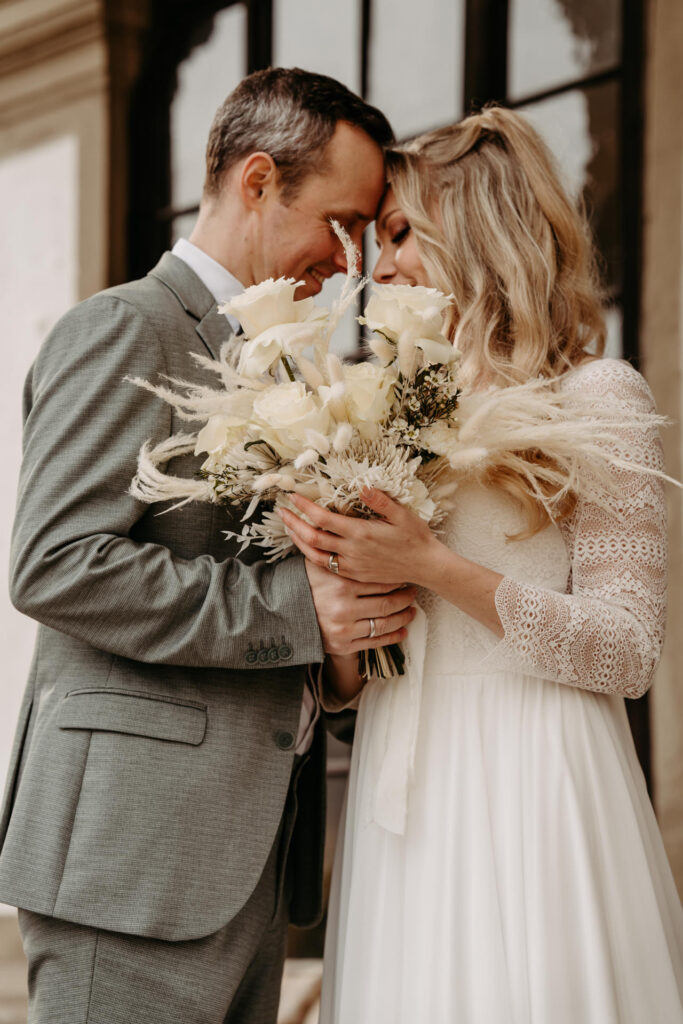 Brautpaarshooting Schloss Neuwartenburg